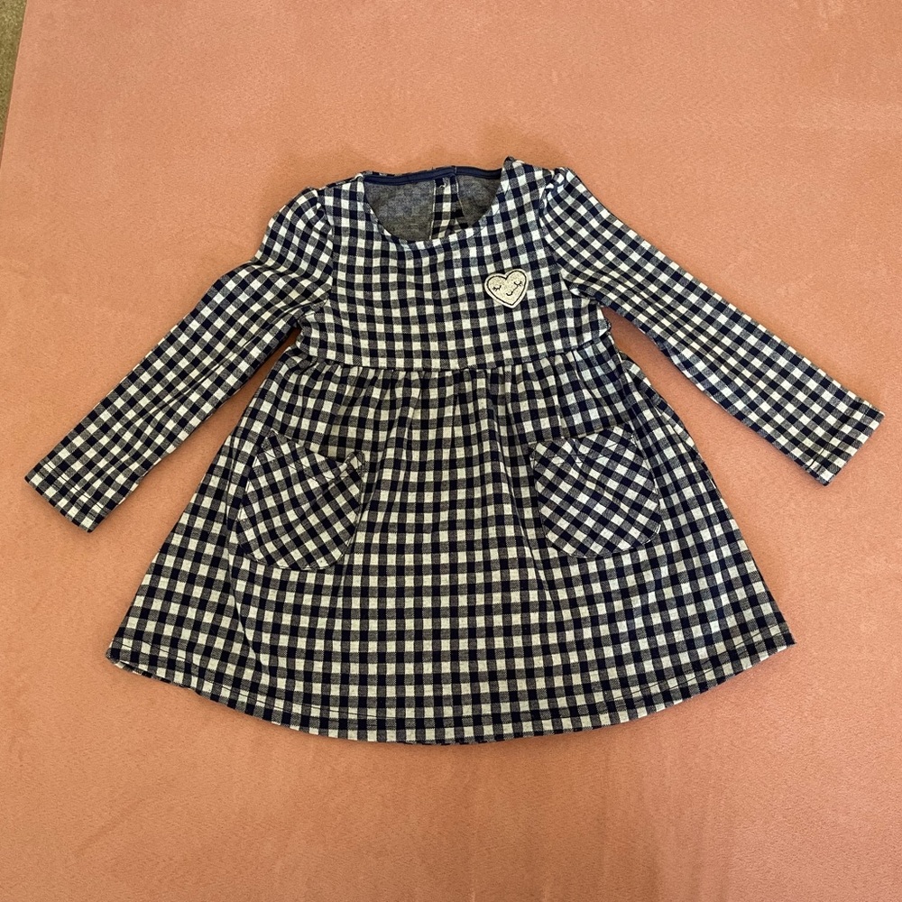Checkered navy-white dress